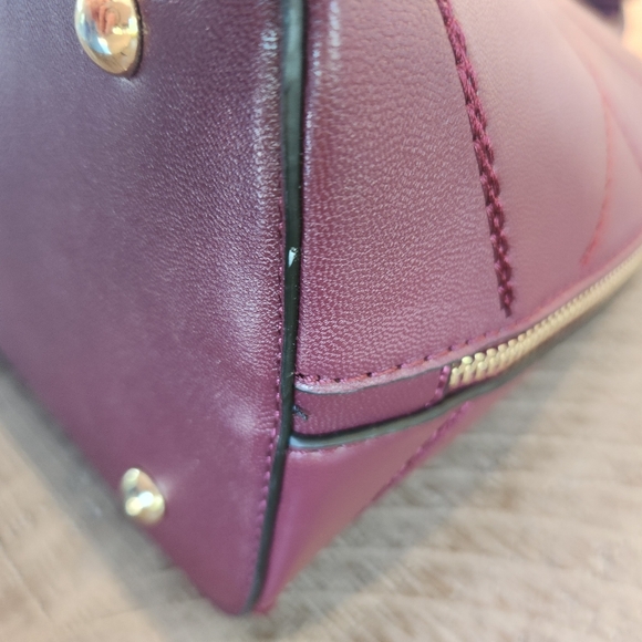 Adrienne Vittadini Burgundy Shoulder bag in EUC - Picture 14 of 16